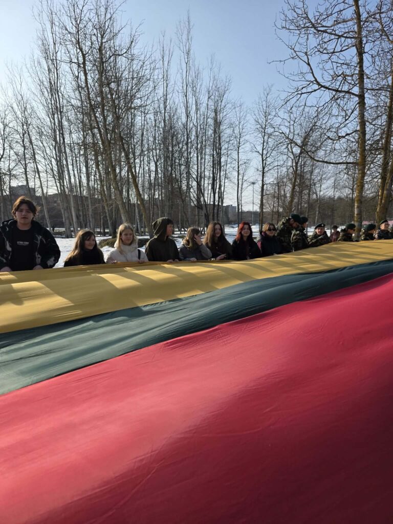 Trispalvės žygis „Lietuva mūsų širdyse“